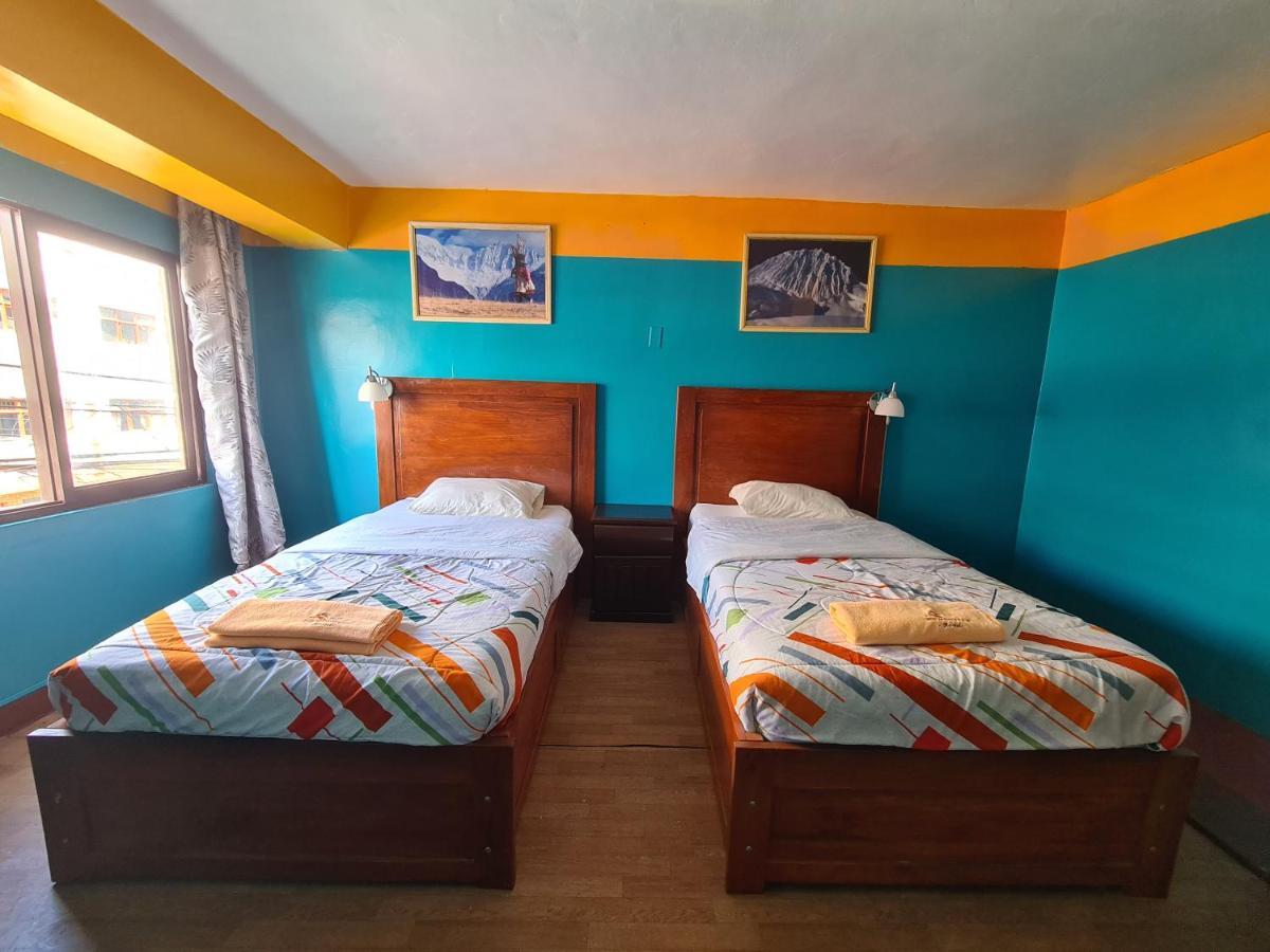 Big Mountain Hostel Huaraz  Bagian luar foto