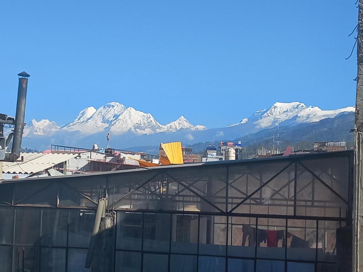 Big Mountain Hostel Huaraz  Bagian luar foto